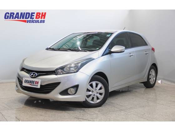 HYUNDAI HB20 1.6 COMFORT PLUS 16V FLEX 4P AUTOMÁTICO HYUNDAI HB20 1.6 COMFORT PLUS 16V FLEX 4P AUTOMÁTICO